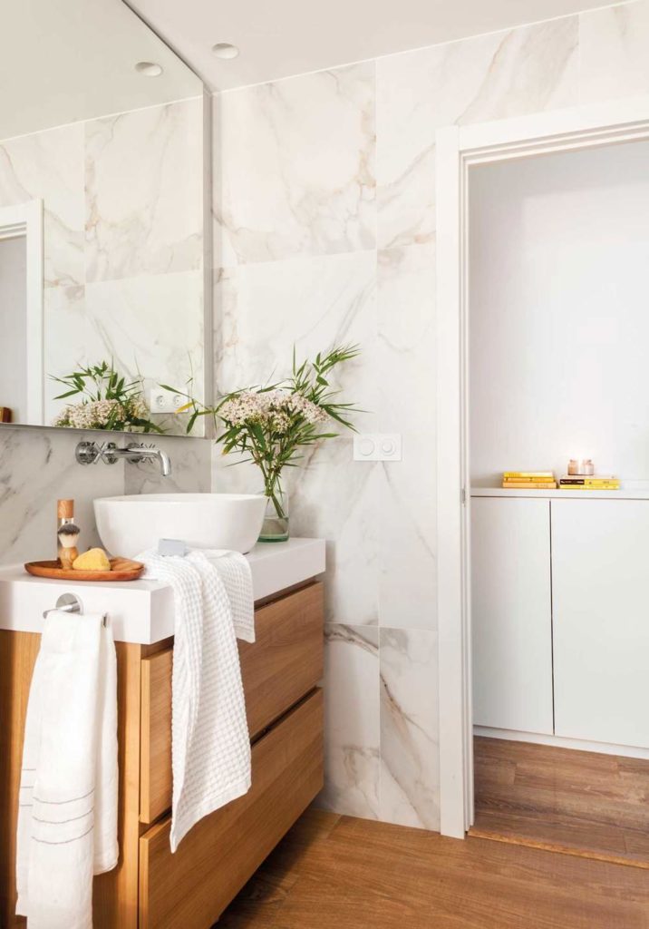 mármol en el baño